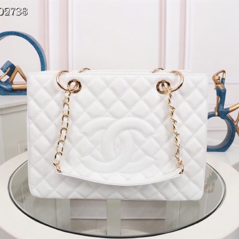 Ch**el shopping bags